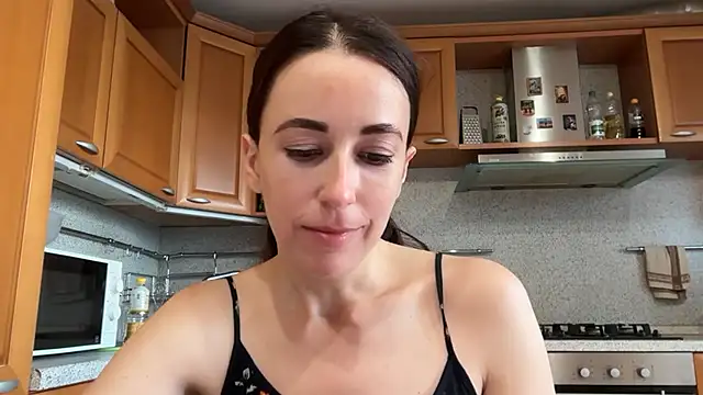 Chat +18 de Flamingo_Queen ao vivo