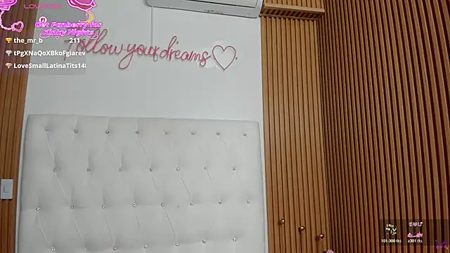 Chat XXX en directo de GreciaEvanss