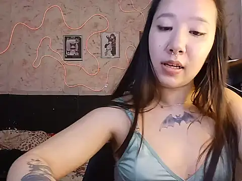Japabaixinha Adlı Modelin Canlı XXX Sohbeti