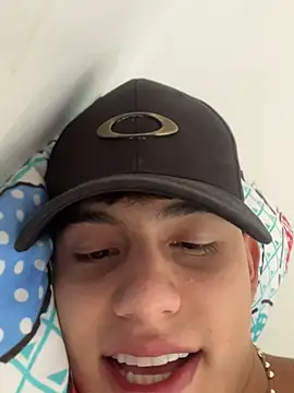 Lander_Cruz live XXX chat
