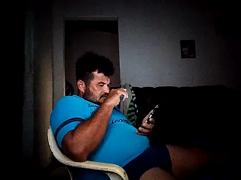 Chat +18 de tarra122 ao vivo