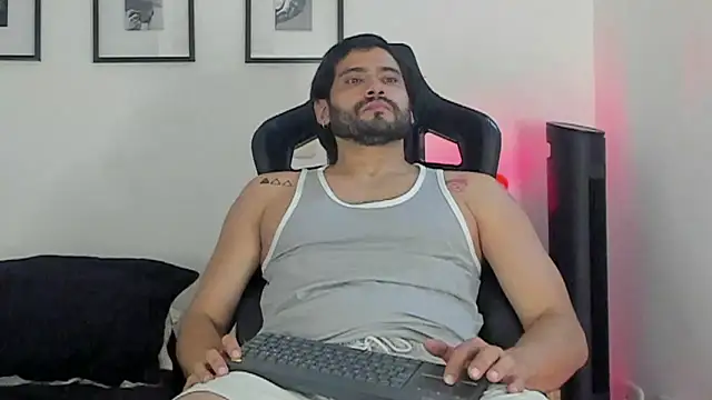 Dereck_vega's Live XXX Chat