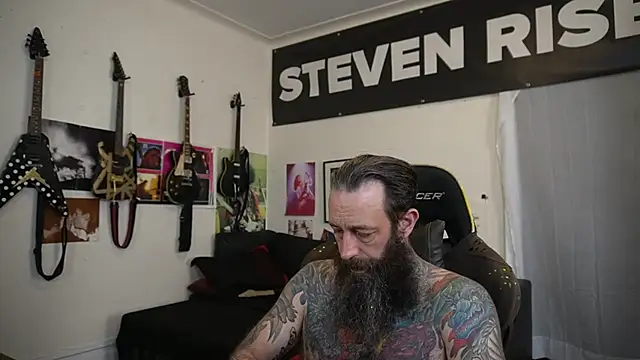 Chatroom XXX en direct de StevenRiseNYC