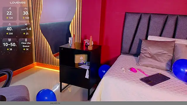 Chatroom XXX en direct de Charlott__18