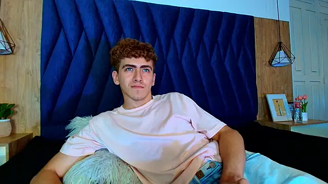 Tyler_Mcrey Chat XXX in diretta