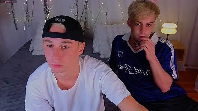 drillfi11 élő XXX-chatje