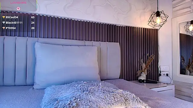 SHANONCLARKのライブXXXチャット