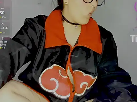 Babe-sofi Adlı Modelin Canlı XXX Sohbeti