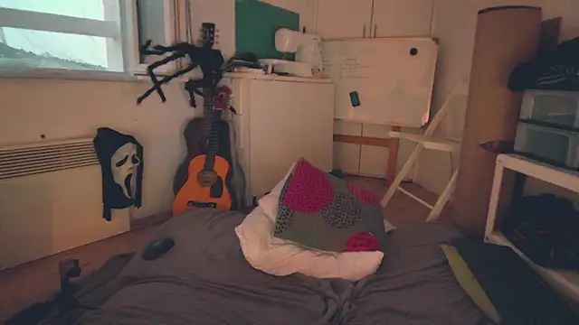Živý XXX chat CeriseLapine