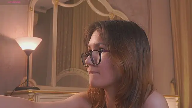 FrediaPfeiff Live XXX-chat