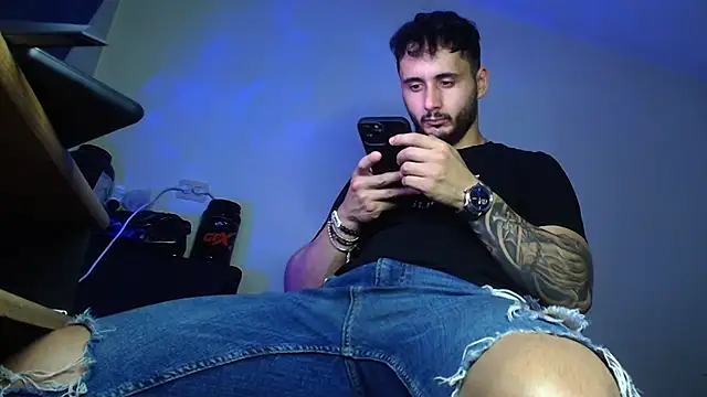 XanderCage99's Live XXX Chat
