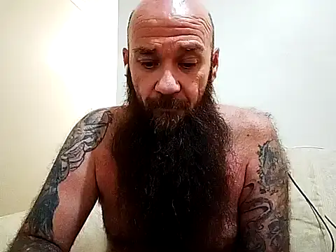 duzzarulz421 即時 XXX 聊天