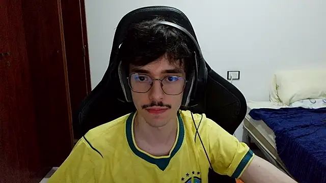 Chat XXX ao vivo de gabrielNovin17cm
