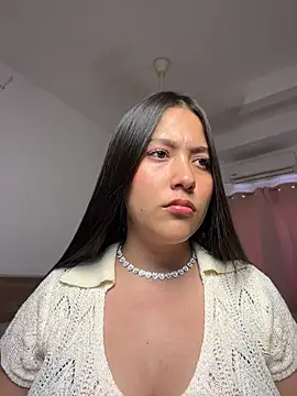 Nhefertary Chat XXX in diretta