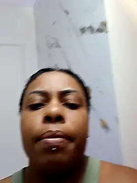 BrianaHazel Adlı Modelin Canlı XXX Sohbeti