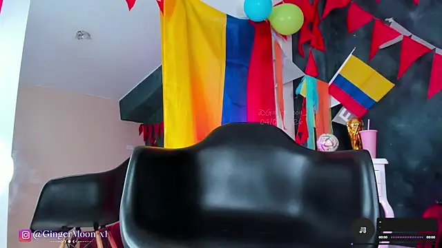 Chat +18 de GingerMoon_ ao vivo