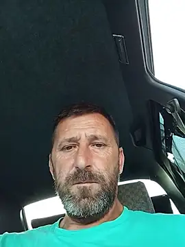 BZH45 XXX чат на живо