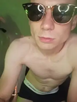 Онлайн чат XXX LuXDrg