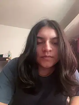 petitelatino's Live XXX Chat