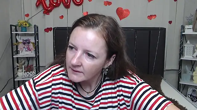 MeganPirs Chat XXX in diretta