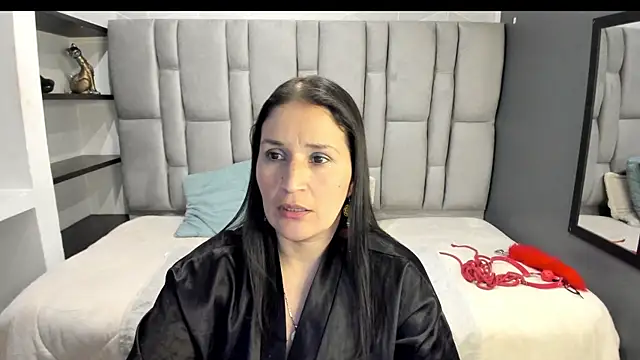 Barbara_fox__のライブXXXチャット
