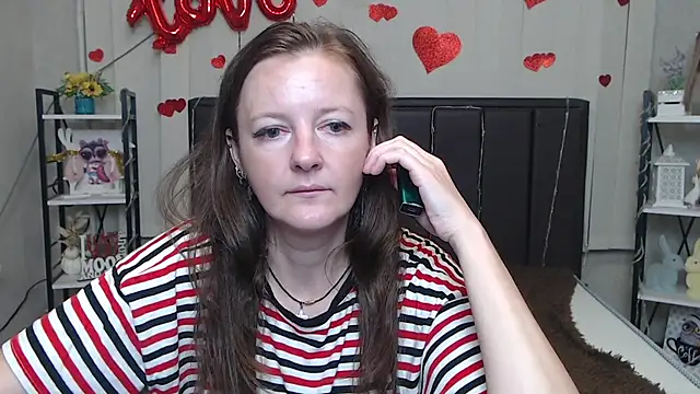 MeganPirs' Live XXX Chat