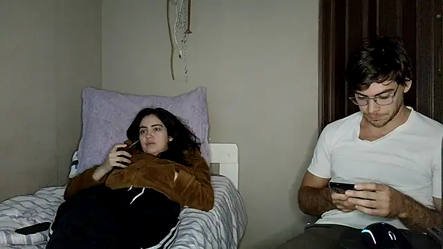 AishaGeisha 라이브 XXX 채팅