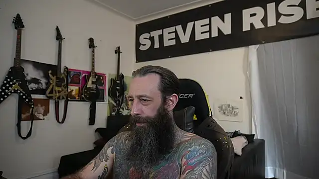 StevenRiseNYC Adlı Modelin Canlı XXX Sohbeti