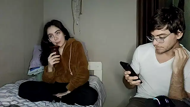 AishaGeisha – Live XXX-chat