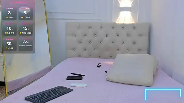 lola_red95 Adlı Modelin Canlı XXX Sohbeti