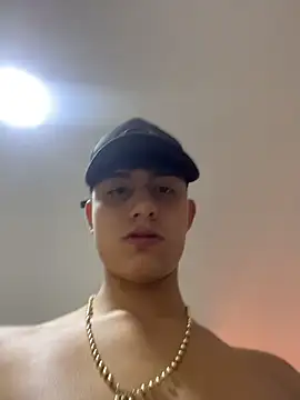 แชท XXX สดของ Lander_Cruz