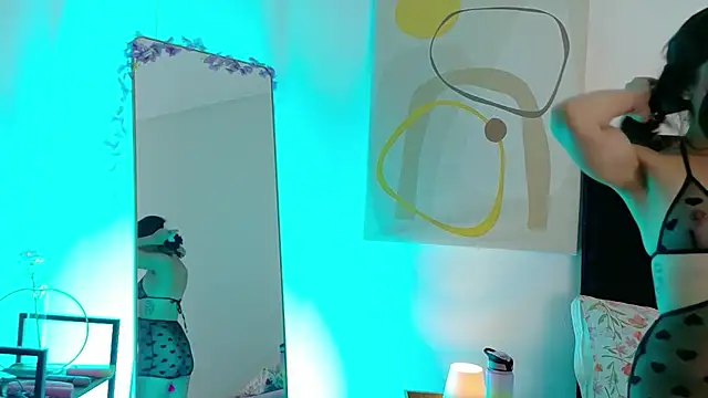 XXX chat uživo modela littleaprill