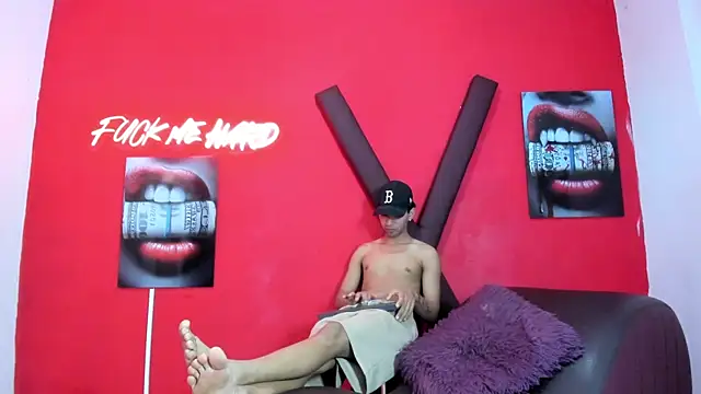 GOLDEN_2026 Chat XXX in diretta