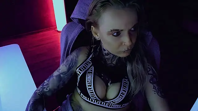 Czat XXX na żywo – InesGold