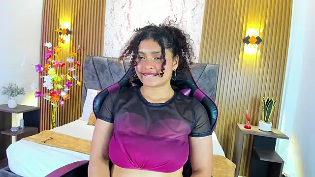 Chat XXX en directo de Izzy_lux