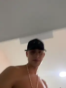 Lander_Cruz – Naživo XXX chat
