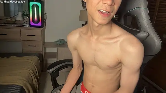 OopsAgain_ Live XXX Chat