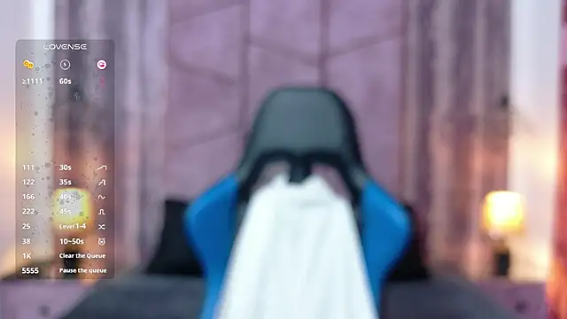 AronTawers 现场XXX聊天