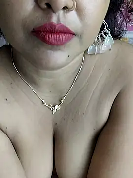 joya_bhabi: онлайн-секс-чат