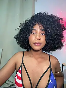 Chatroom XXX en direct de Hilaryebony_