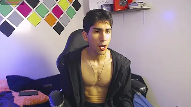 Show de adan_tower na webcam