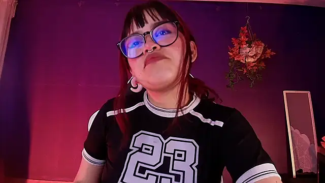 צ'אט XXX בשידור חי של vanelope11