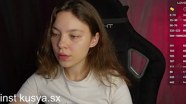 XXX chat uživo modela KusyaSex