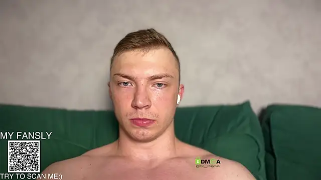 iron__chap Live XXX Chat