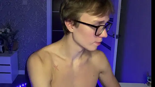 yyyyesssbbn Live XXX chat