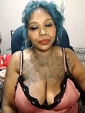 XXX chat uživo modela Javel123