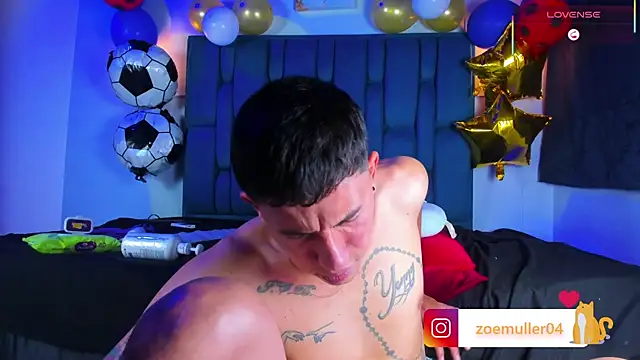Zoe_Axel1 Live XXX-Chat