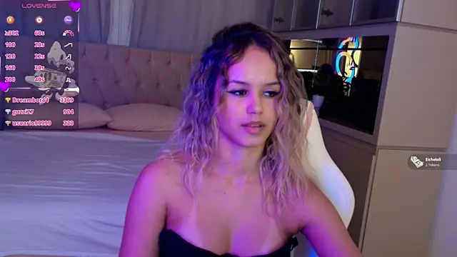 Stacy_Tyler Live XXX-chat