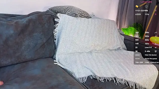Chat +18 de YerHosang ao vivo