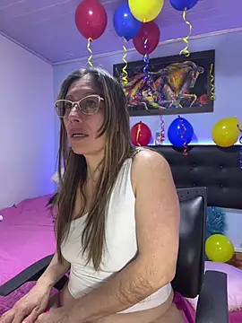 Živý XXX chat kaylaMinov_